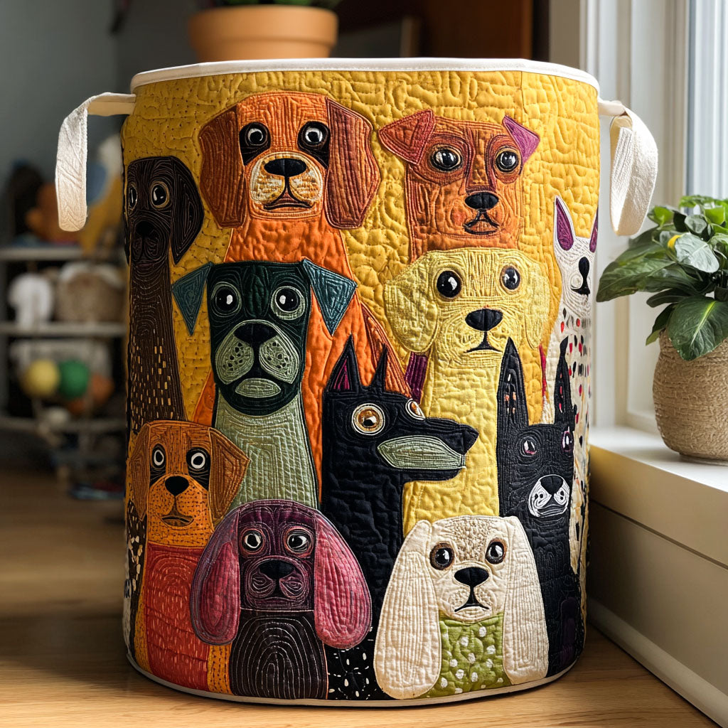 Cesto imbottito con cani nel bosco